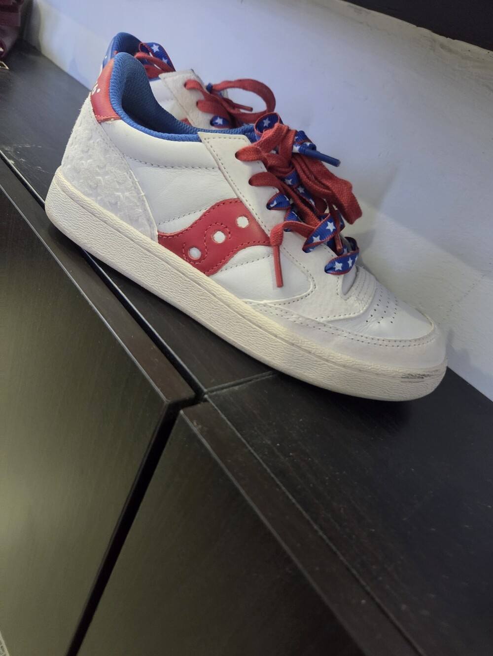 Saucony Kids White Red & Blue Low-Top Sneakers